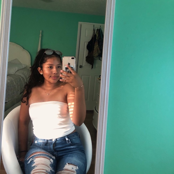 ainsleygarces